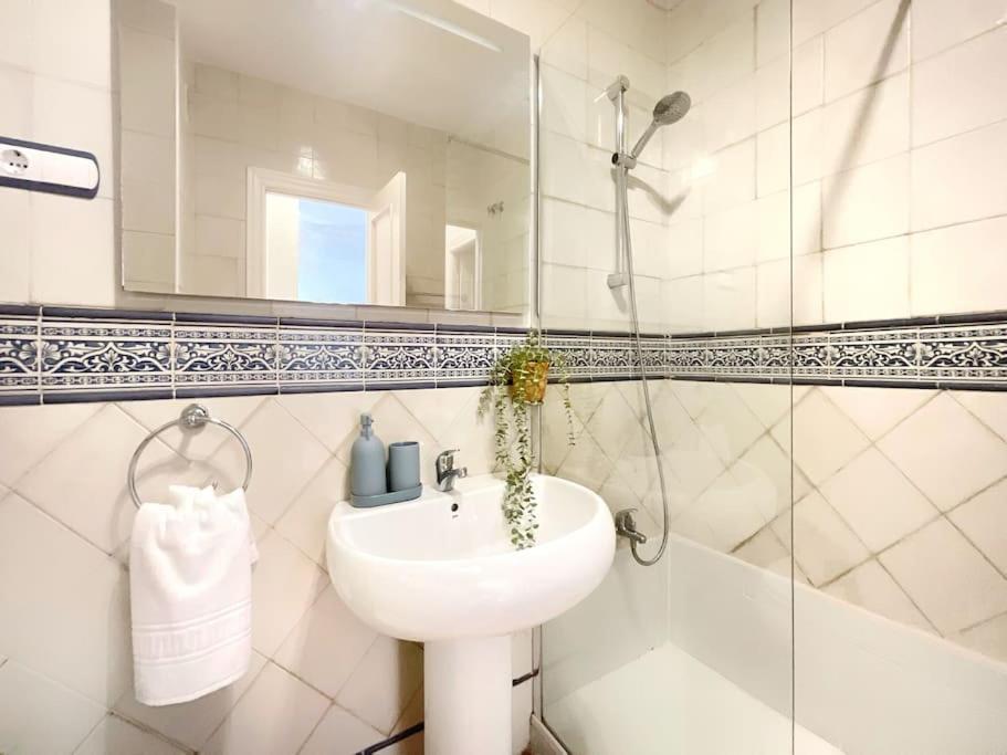 Ks Costa Mayka - San Jose - Kaleria Suites ภายนอก รูปภาพ