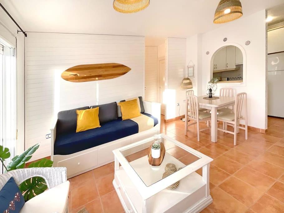 Ks Costa Mayka - San Jose - Kaleria Suites ภายนอก รูปภาพ
