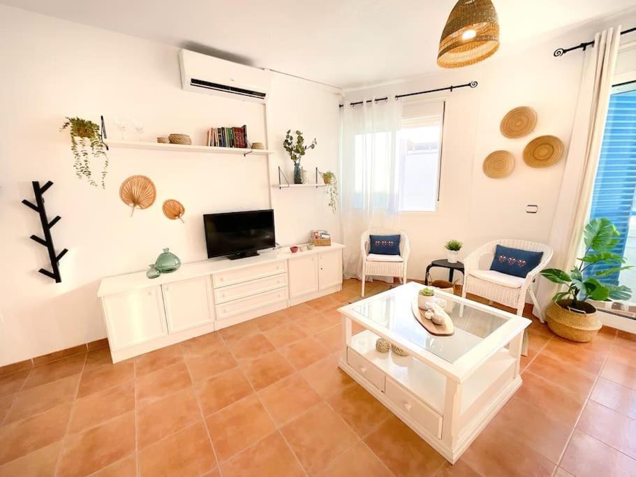 Ks Costa Mayka - San Jose - Kaleria Suites ภายนอก รูปภาพ